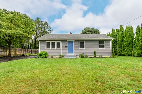 7 County Fair Rd, Norwich, CT, 06360-7003 | Card Image