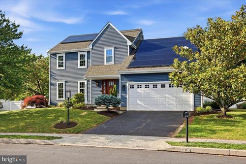 184 Bayberry Dr, ROYERSFORD, PA, 19468-1244 | Card Image