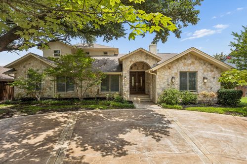7635 Tanglecrest Drive, Dallas, TX, 75254 | Card Image
