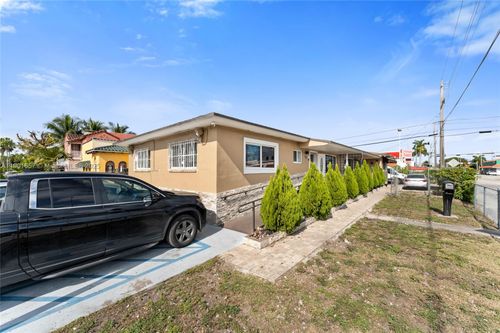 1-820 Sw 17th Ave, MIAMI, FL, 33135-5232 | Card Image