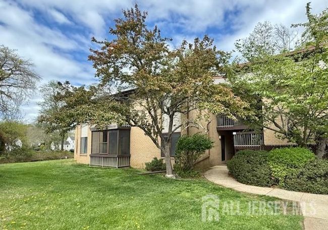 A - 54 Amberly Dr, Townhouse with 2 bedrooms, 1 bathrooms and null parking in Manalapan NJ | Image 6