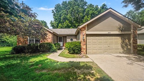 19405 Cardene Way, Northville Township, MI, 48167-3197 | Card Image