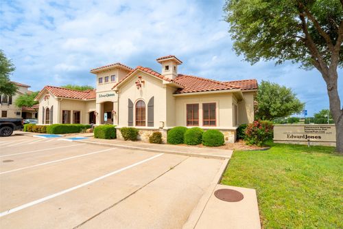 200-6620 Bryant Irvin Rd, Fort Worth, TX, 76132-4224 | Card Image