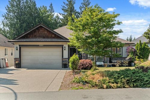 7257 Bryant Pl, Chilliwack, BC, V4Z1K4 | Card Image