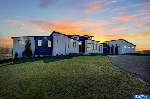 11633 Pioneers Blvd, Walton, NE, 68461-9592 | Card Image