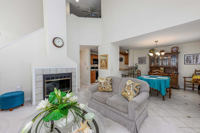 46 - 46 Foxbridge Village Rd, Condo with 2 bedrooms, 1 bathrooms and 2 parking in Branford CT | Image 7
