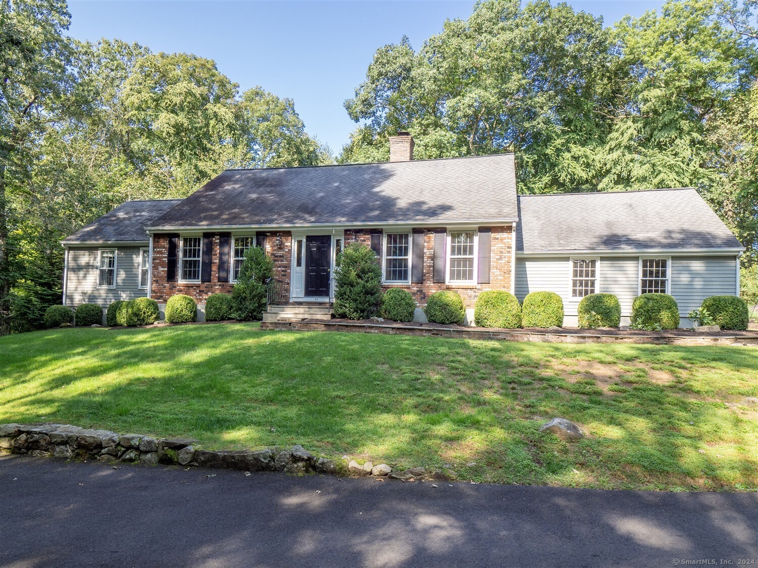 Old Hwy, Wilton, CT 06897