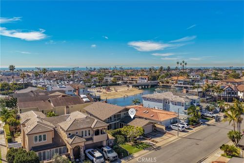 4082 Diablo Cir, Huntington Beach, CA, 92649-3001 | Card Image
