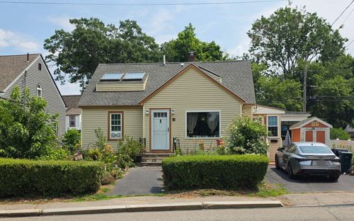 15 Granite St, Biddeford, ME, 04005-3446 | Card Image