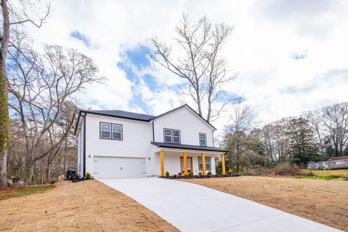 165 Strickland St, Fairburn, GA, 30213-1176 | Card Image