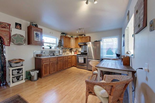 330 17th Street Ne, Home with 2 bedrooms, 1 bathrooms and 4 parking in Smith AB | Image 7