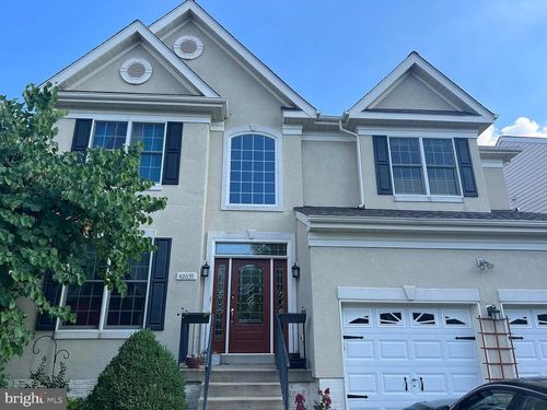 42655 Harris St, CHANTILLY, VA, 20152-6600 | Card Image