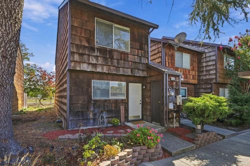 1458 Parkway Drive, Rohnert Park, CA, 94928 | Card Image