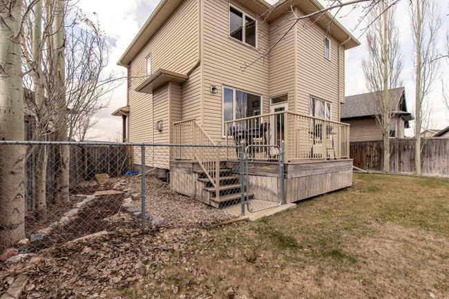 431 Mary Cameron Crescent N, Home with 4 bedrooms, 3 bathrooms and 4 parking in Lethbridge AB | Image 45