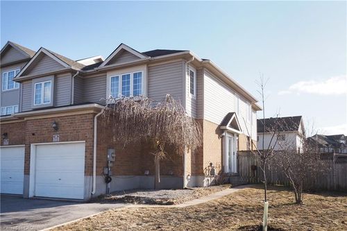 75 Donnenwerth Dr, Kitchener, ON, N2E3W6 | Card Image