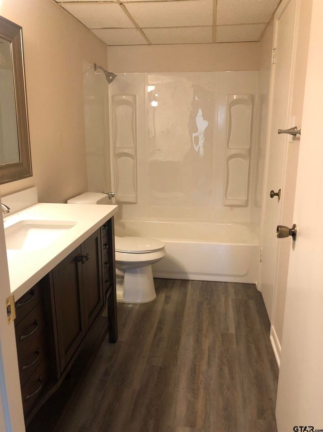 APT-12C - 602 E South St, Home with 0 bedrooms, 0 bathrooms and null parking in Lindale TX | Image 11