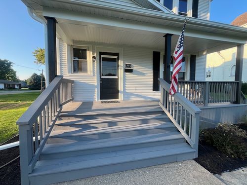 195 W 3rd Ave, Clifton, IL, 60927-9037 | Card Image