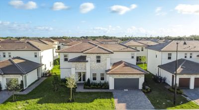 12328 Sw 43 Street, House other with 4 bedrooms, 3 bathrooms and null parking in Davie FL | Image 3