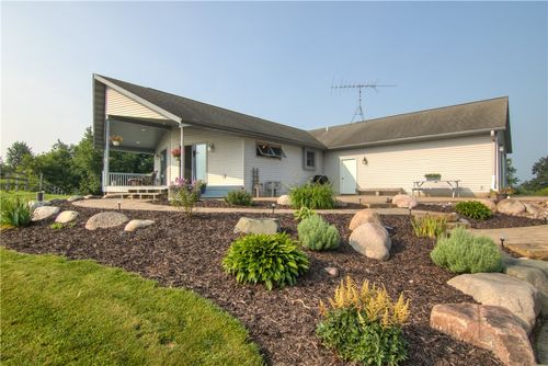 7756 510th St, Menomonie, WI, 54751-7425 | Card Image