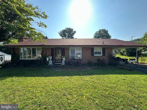 1 N Clifton Dr, Williamsport, MD, 21795-1122 | Card Image
