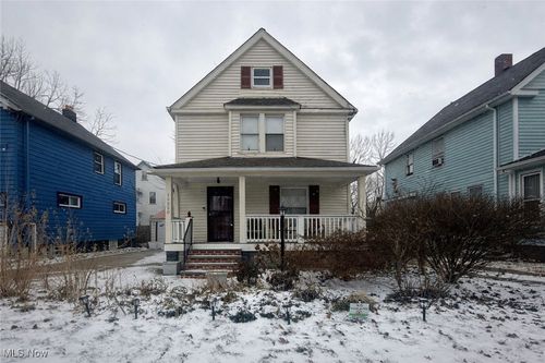 15220 Lucknow Ave, Cleveland, OH, 44110-1738 | Card Image