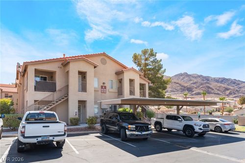 2015-2110 Los Feliz St, Las Vegas, NV, 89156-8017 | Card Image