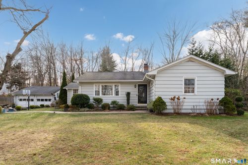 43 Fort Path Rd, Madison, CT, 06443-2246 | Card Image