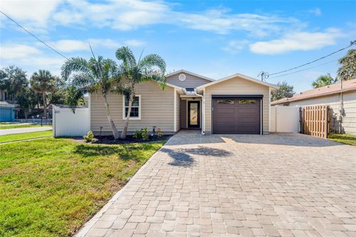 4726 W Idaho St, Tampa, FL, 33616-2154 | Card Image