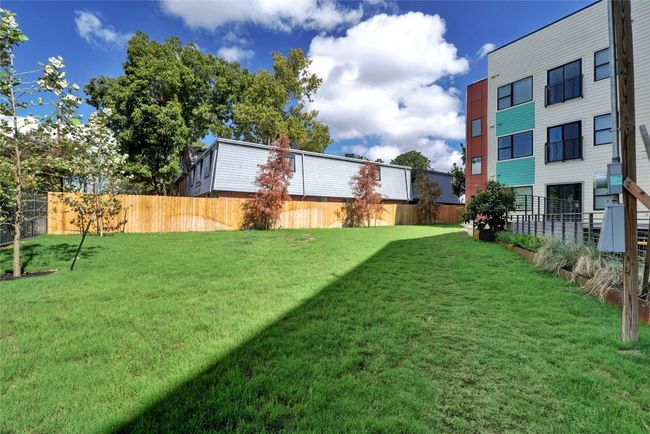 View of yard | Image 20