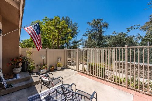 8567 E Tioga Way, Anaheim, CA, 92808-2363 | Card Image
