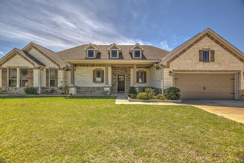 16738 Rockwall St, Conroe, TX, 77303-2072 | Card Image
