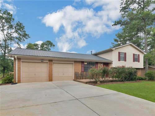 917 Curry Cir Se, Conyers, GA, 30094-2703 | Card Image