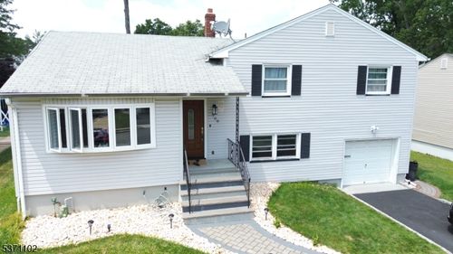 708 Winchester Ave, Union, NJ, 07083-7630 | Card Image