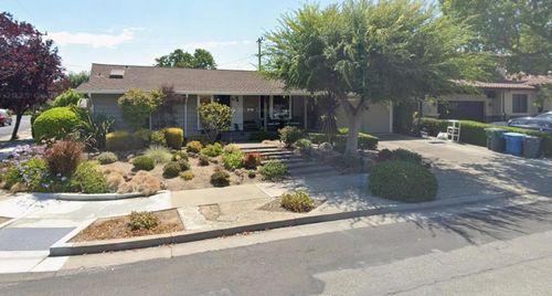 10390 Pineville Ave, Cupertino, CA, 95014-4575 | Card Image