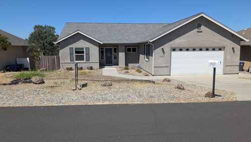 19637 Valley Ford Dr, Cottonwood, CA, 96022-7300 | Card Image