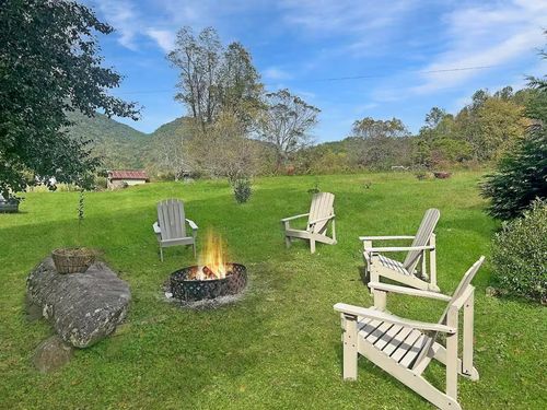 575 Cody Br, Robbinsville, NC, 28771-8854 | Card Image