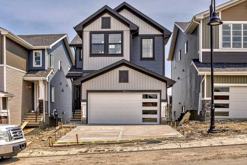 4 Topaz Place, Cochrane, AB, T4C3K2 | Card Image
