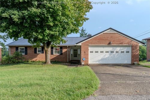 822 Beaumont Rd, Charleston, WV, 25314-1815 | Card Image
