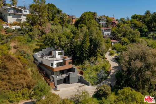 512 Rustic Drive, Los Angeles, CA, 90065 | Card Image