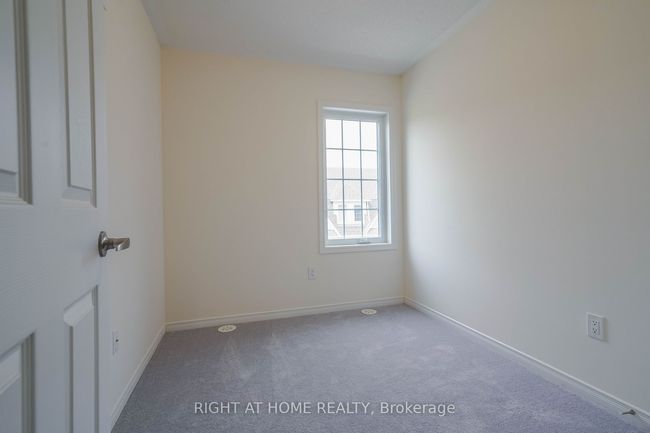 2559 Mojave Path, Condo with 5 bedrooms, 3 bathrooms and 2 parking in Oshawa ON | Image 16