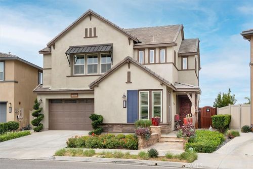28455 Ascent Way, Saugus, CA, 91350-3281 | Card Image
