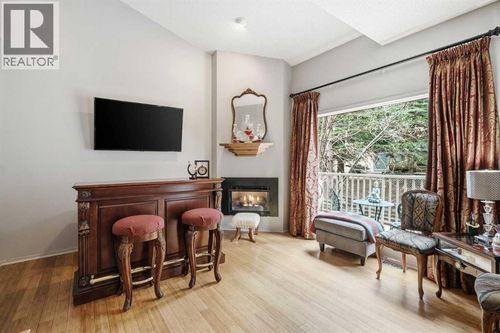 51-5810 Patina Dr Sw, Calgary, AB, T3H2Y6 | Card Image