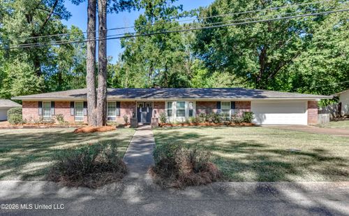 5365 Suffolk Dr, Jackson, MS, 39211-4505 | Card Image