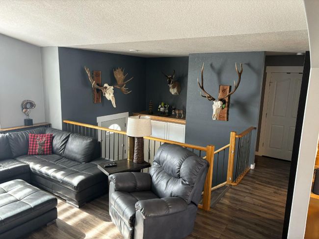 51 Kreiner Crescent, Home with 4 bedrooms, 3 bathrooms and 6 parking in Whitecourt AB | Image 4