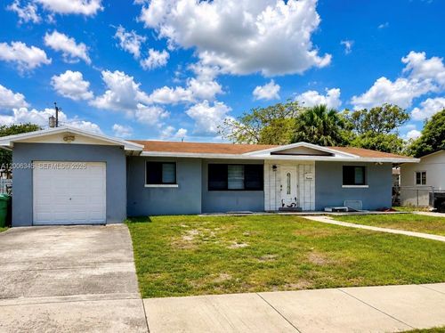 18420 Nw 38th Ct, Miami Gardens, FL, 33055-2814 | Card Image