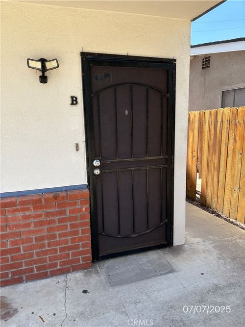 b-141 S Myers St, Oceanside, CA, 92054-2938 | Card Image