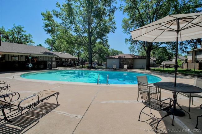 E - 6370 S 80 Th East Ave, Condo with 2 bedrooms, 3 bathrooms and null parking in Tulsa OK | Image 31
