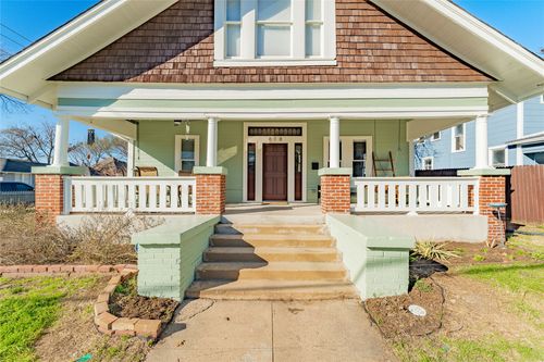 818 W Richmond Ave, Fort Worth, TX, 76110-1587 | Card Image