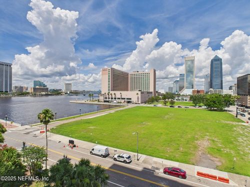 401-400 E Bay St, Jacksonville, FL, 32202-2939 | Card Image