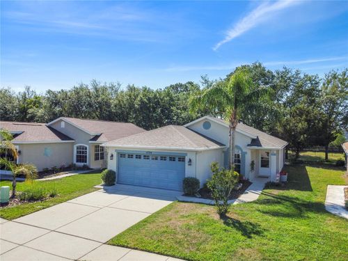 11704 New Haven Dr, SPRING HILL, FL, 34609-9256 | Card Image